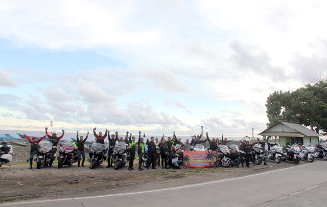 Para Biker Honda Gold Wing Kumpul di Pangandaran, Ada Apa?  