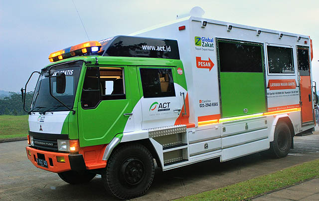 Lewat 'Humanity Food Truck', KTB Fuso Bagikan 1.000 Porsi Makan Gratis Ramadhan  