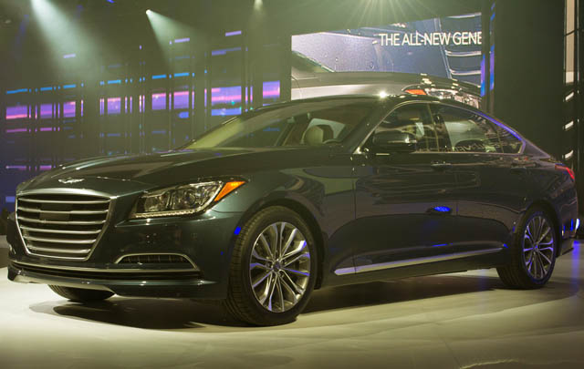 Hyundai Genesis Sedan Generasi Kedua Dibanderol 450 Jutaan  