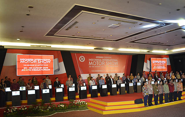 IIMS 2015 Resmi Dibuka Wapres Jusuf Kalla