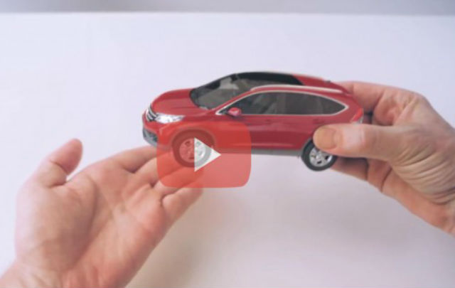 Ketika Mobil Beriklan di TV