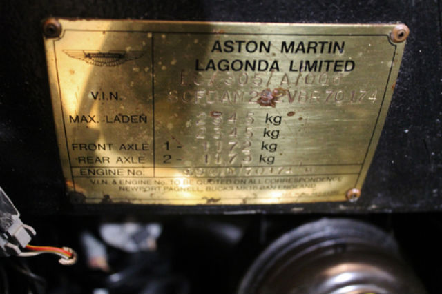 Aston Martin Lawas Elton John Lebih Mahal dari DB11 V8 Terbaru  