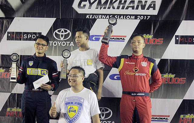 Intersport Racing Team Raih Juara II di Final Auto Gymkhana 2017  
