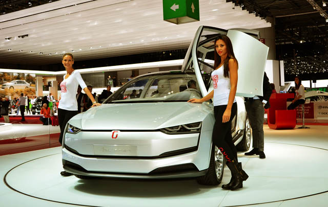 ItalDesign Clipper Concept, Minivan Futuristik 100% Elektrik  