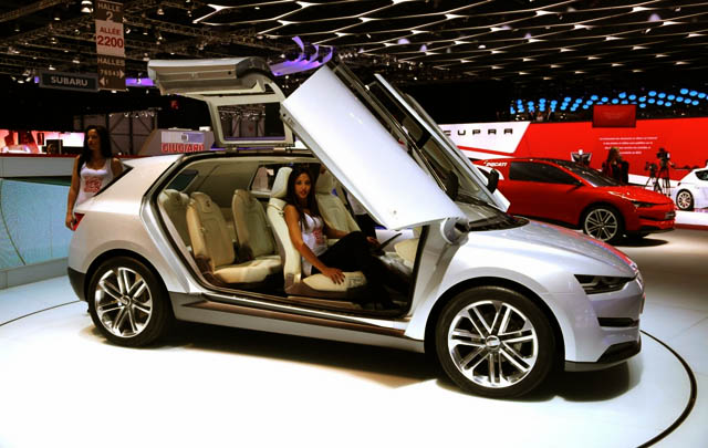 ItalDesign Clipper Concept, Minivan Futuristik 100% Elektrik 