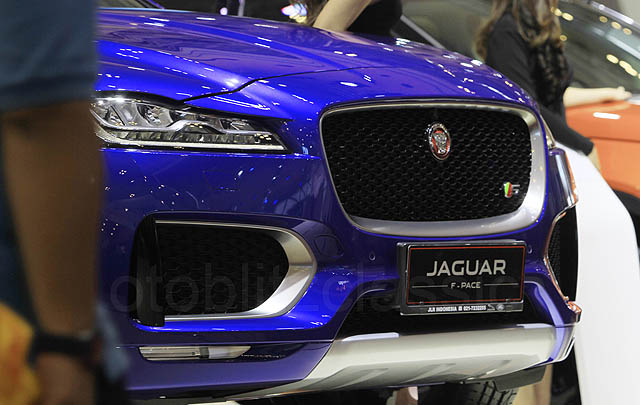 Grandauto Dinamika Perkenalkan Jaguar XF Terbaru di GIIAS 2016  