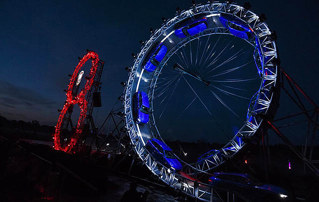 Video: Jaguar F-Pace Pecahkan Rekor Putaran 360 Derajat