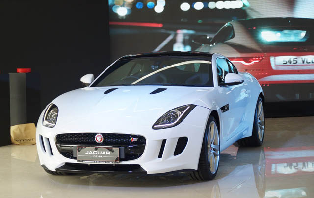 Jaguar F-Type Coupe Resmi Rilis di Indonesia  