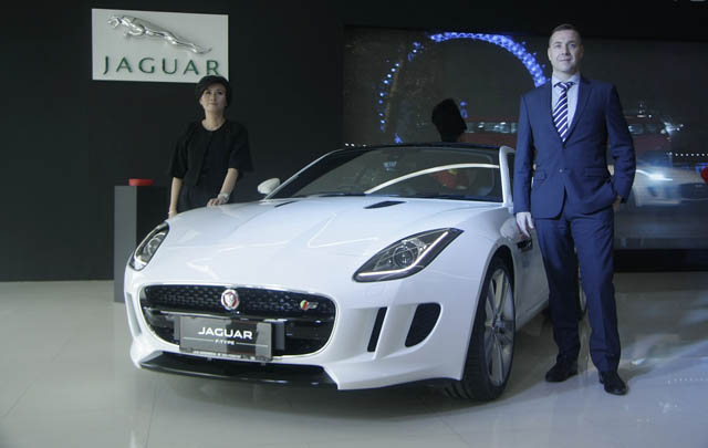 Jaguar F-Type Coupe Resmi Rilis di Indonesia  