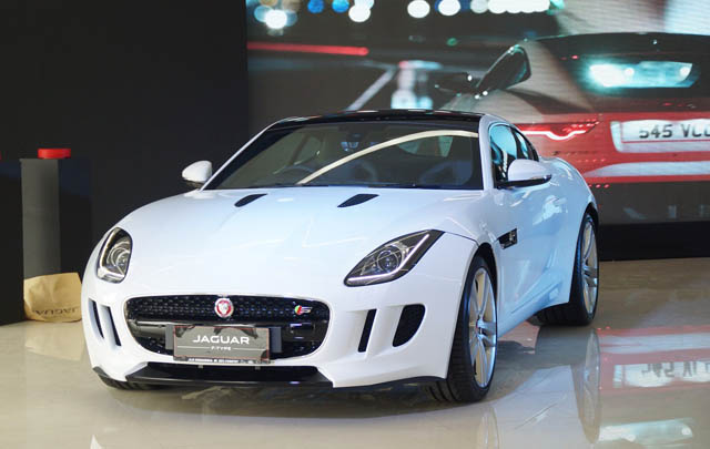 Baru Dirilis, Jaguar F-Type Coupe Dipesan 5 Unit  