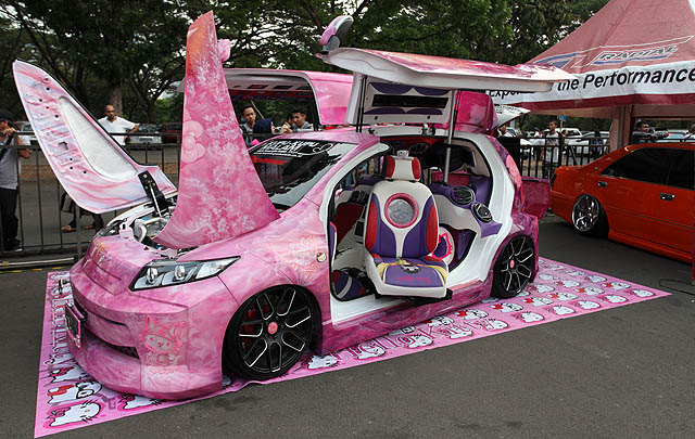 Lomba Modifikasi Mobil dan Aksi Sosial Semarakkan JAS 2015