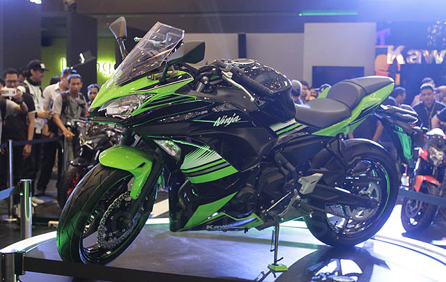 Kawasaki Hadirkan Ninja 650 di IMOS 2016  