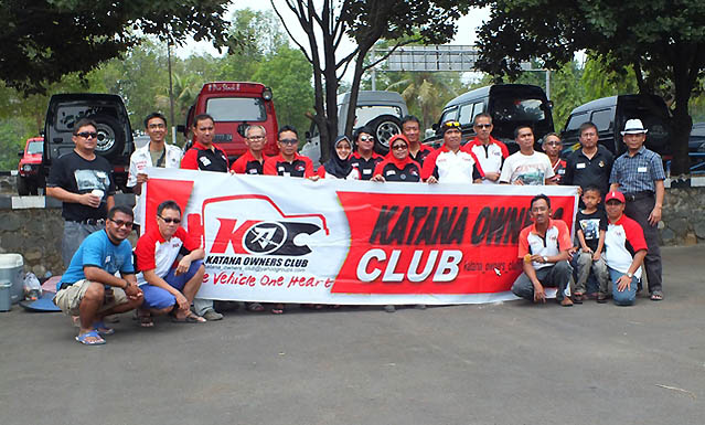 Katana Owners Club, Bisa Baksos Sekalian Offroad  