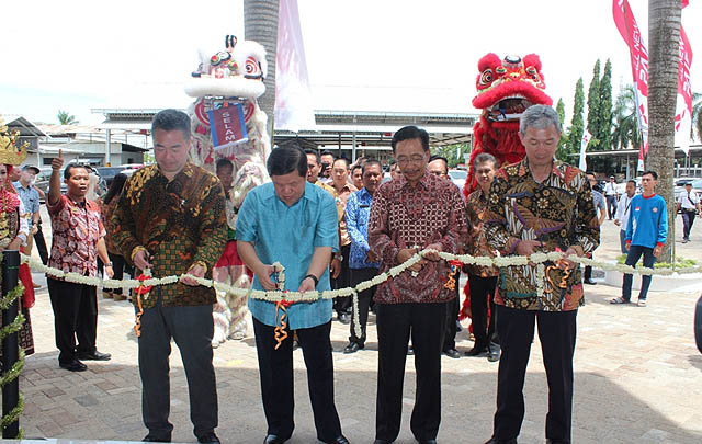 PT KTB Resmikan Fasilitas Standar Mitsubishi Pertama di Sumatra  