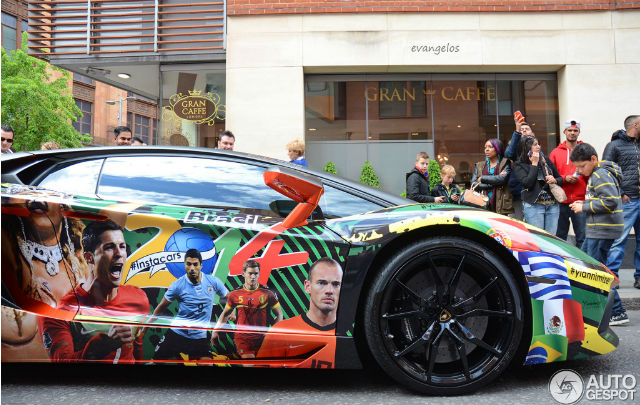 Aventador “World Cup 2014”  