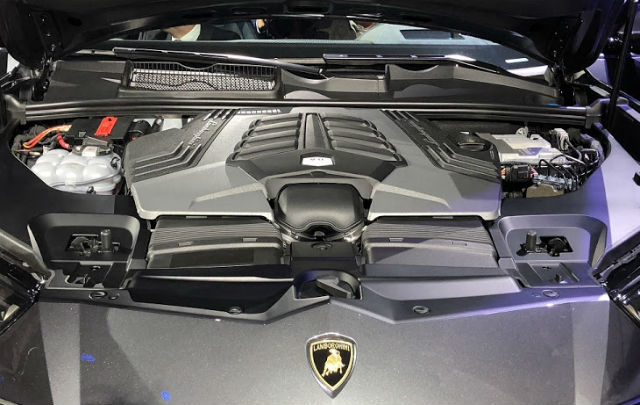 “Magic Bullet”: Lamborghini Urus 2019  