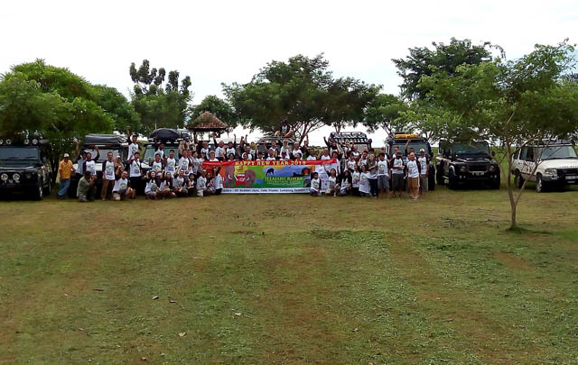 Sambut 2015, Land Rover Club Indonesia Turing ke Lampung  