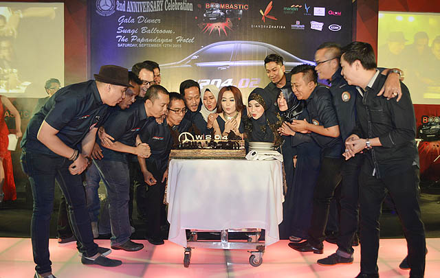 Rayakan HUT ke-2, MB W204.02 Bandung Luncurkan Website