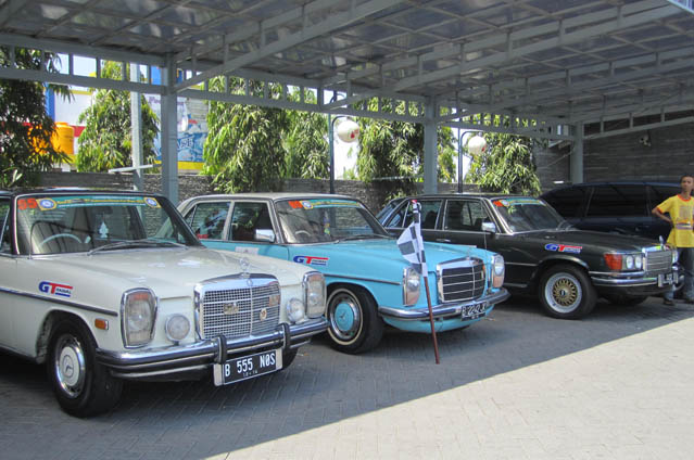 'The Fabulous Bromo-Bali Mercedes-Benz Classic Touring', Seru Bersama Keluarga 