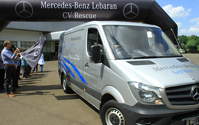 Sambut Lebaran, Mercedes-Benz Gelar 'Lebaran Rescue 2017'  