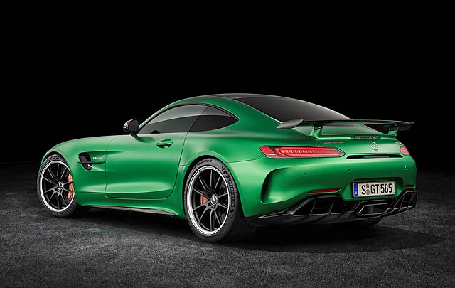 Mercedes-Benz Siap Hadirkan Barisan Kendaraan Bintang di GIIAS 2017  