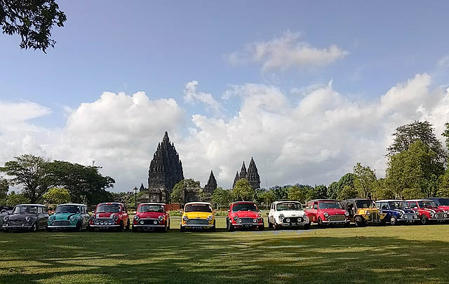 Hari Ketiga 'Charity Miniland Touring', ke Keraton Jogja & Candi Prambanan  