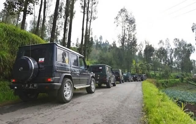 Mercedes Jip Indonesia Gelar 'Java-Bali Overland Touring'  