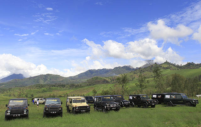 Eksotisme Kawah Wurung 'Hipnotis' Ratusan Member MJI