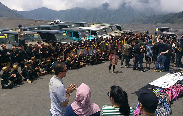 35 G-Class Ikuti MJI 'Long Touring 2016 Jakarta-Surabaya-Bromo'