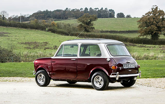 Mobil Eks Paul McCartney & Ringo Starr Siap Dilelang