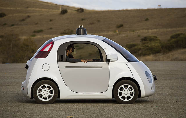 Wow, Mobil Otonom Google Siap Mengaspal (Video)  