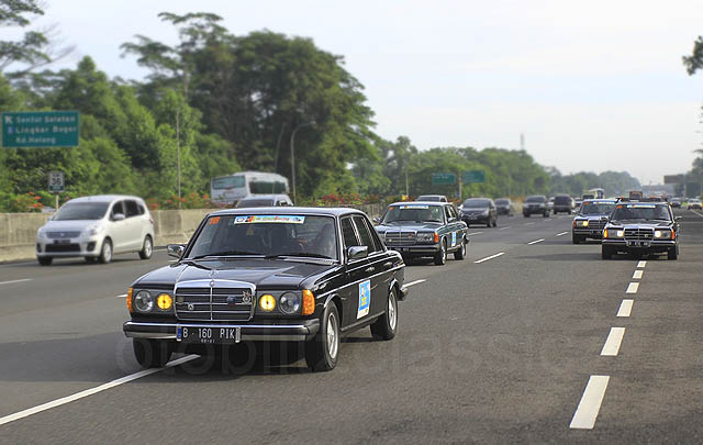 30 Mercedes W123 Ikuti 'MTC de Exotic Touring 2016'  