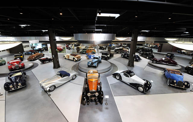 Mullin Automotive Museum, Museum Mobil Klasik Buatan Prancis  