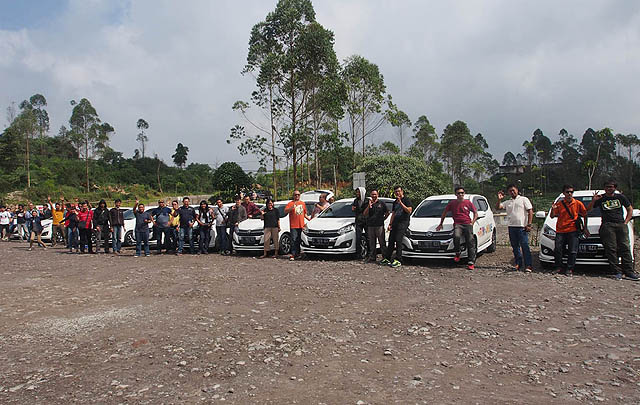 29 Jurnalis Rasakan Ketangguhan New Daihatsu Ayla  