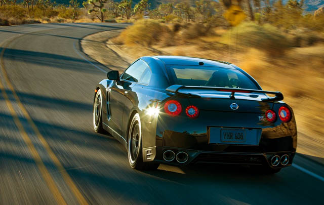 Nissan GT-R Track Edition 2014, Nuansa Balap Performa Tinggi  