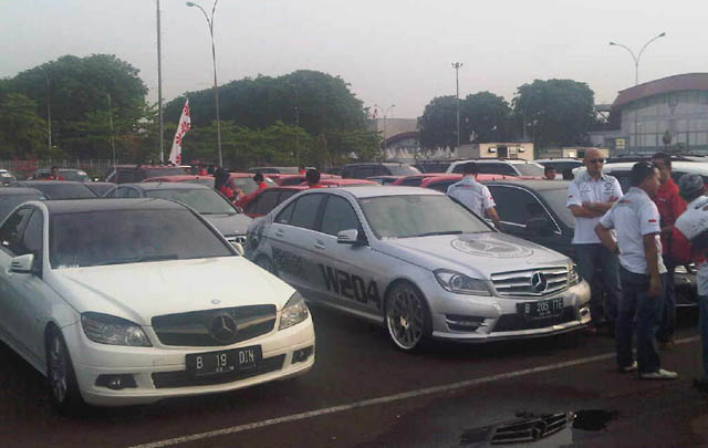 Parade Kebangsaan Indonesia 2014, Libatkan Komunitas Mobil  