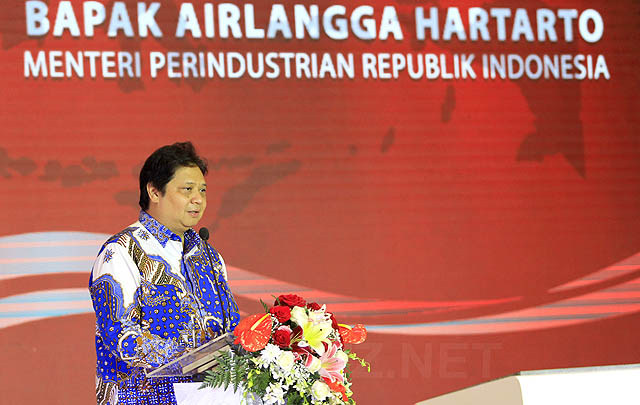 Menteri Perindustrian Resmikan Pabrik Sokonindo Automobile  