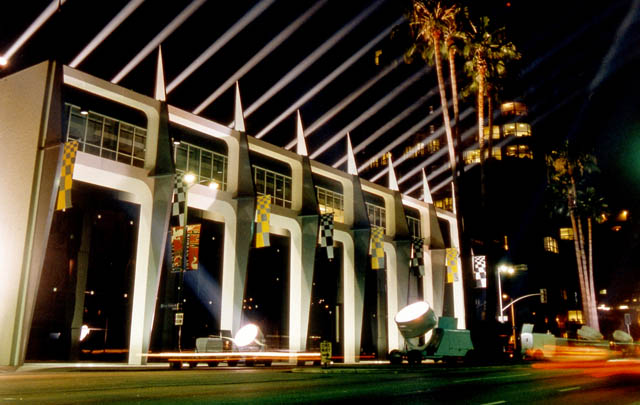 Melongok Petersen Automotive Museum di Los Angeles  