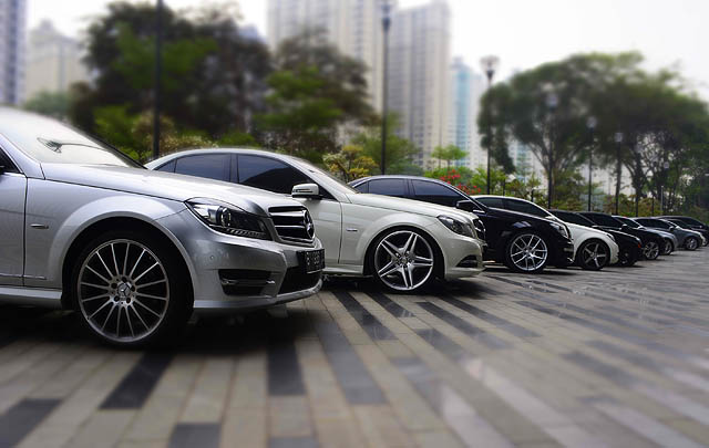 Gelar Kompetisi 'Photo Hunting', MB W204 CI Gaet Member Baru