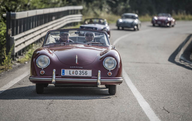 Dari 'Pesta Kecil' Klub Porsche 356 Pre-A di Italia  