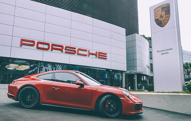 Porsche Centre Jakarta Hadirkan 911 Carrera GTS di Indonesia  