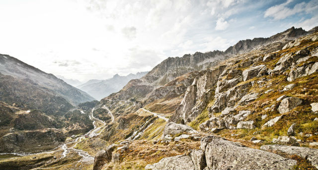 10 Buku Otomotif yang “Penting” untuk Kado Natal (Part 1)