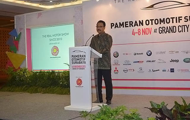 Pameran Otomotif Surabaya 2015 Resmi Dibuka