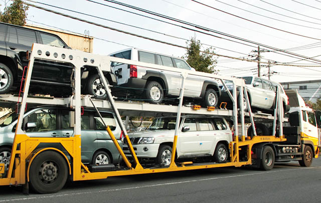 2015, Pasar Otomotif Indonesia Diprediksi Naik 5%  