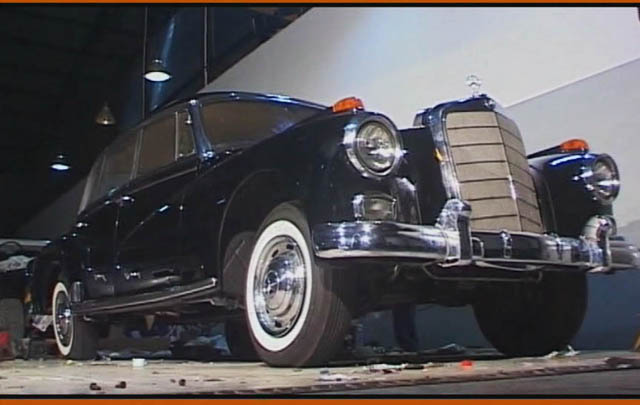 Restorasi Mercedes-Benz 300d Adenauer 1962, 'Bangkitnya' Sang Bintang Langka  