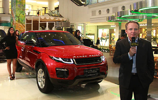 Dua Range Rover Terbaru Resmi Meluncur di Indonesia  