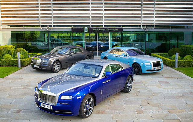 Rolls-Royce Rayakan HUT ke-110 di Inggris  