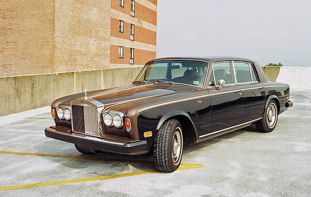 Rolls-Royce Eks Andy Warhol Dijual  