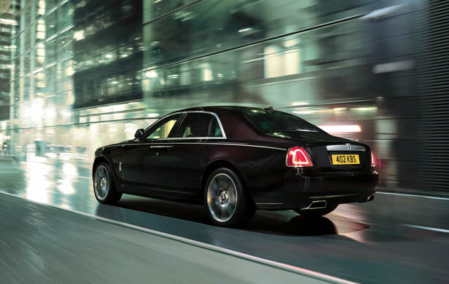 Rolls-Royce Ghost V-Specification, Edisi Terbatas Nan Elegan 