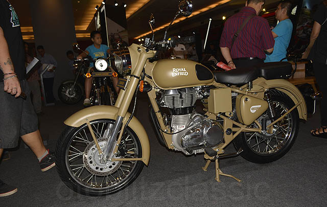 Royal Enfield в фильме Бенджамин Баттон